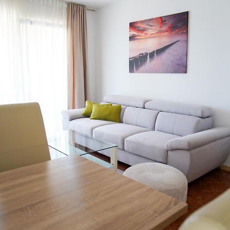 Apartman Lana Διαμέρισμα Omišalj Εξωτερικό φωτογραφία