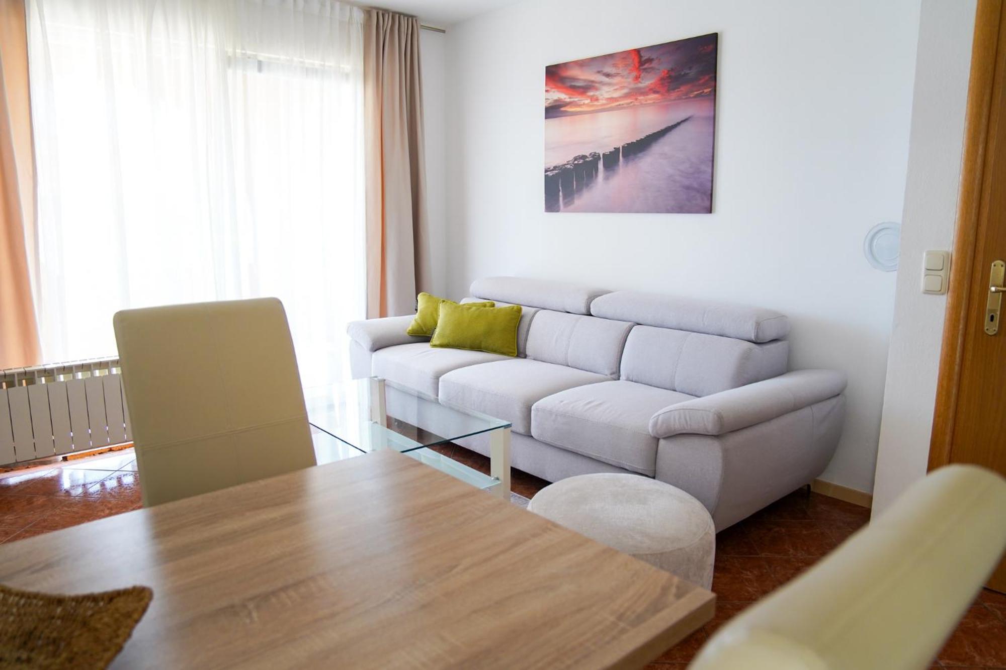 Apartman Lana Διαμέρισμα Omišalj Εξωτερικό φωτογραφία