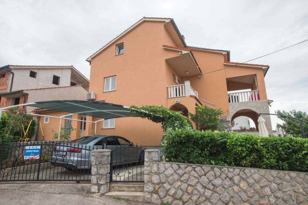 Apartman Lana Διαμέρισμα Omišalj Εξωτερικό φωτογραφία